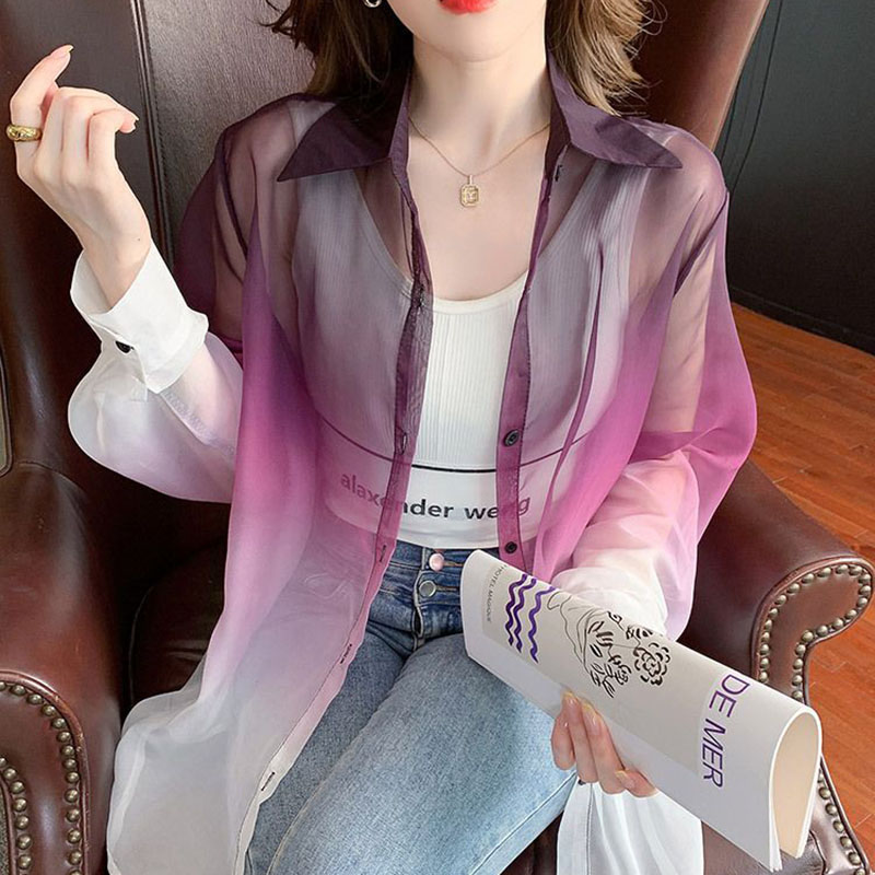 Street Fashion In Korea - Camisa de gasa de Color degradado