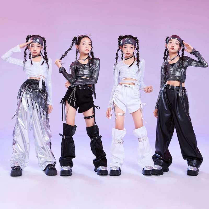 ♥   Nuevos Trajes de Moda 2026 - Street Fashion Look reseña y precio