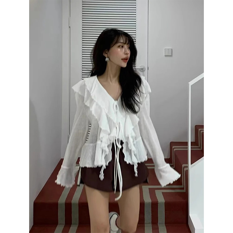MEXZT, camisas blancas recorta - Street Fashion In Korea reseña y precio