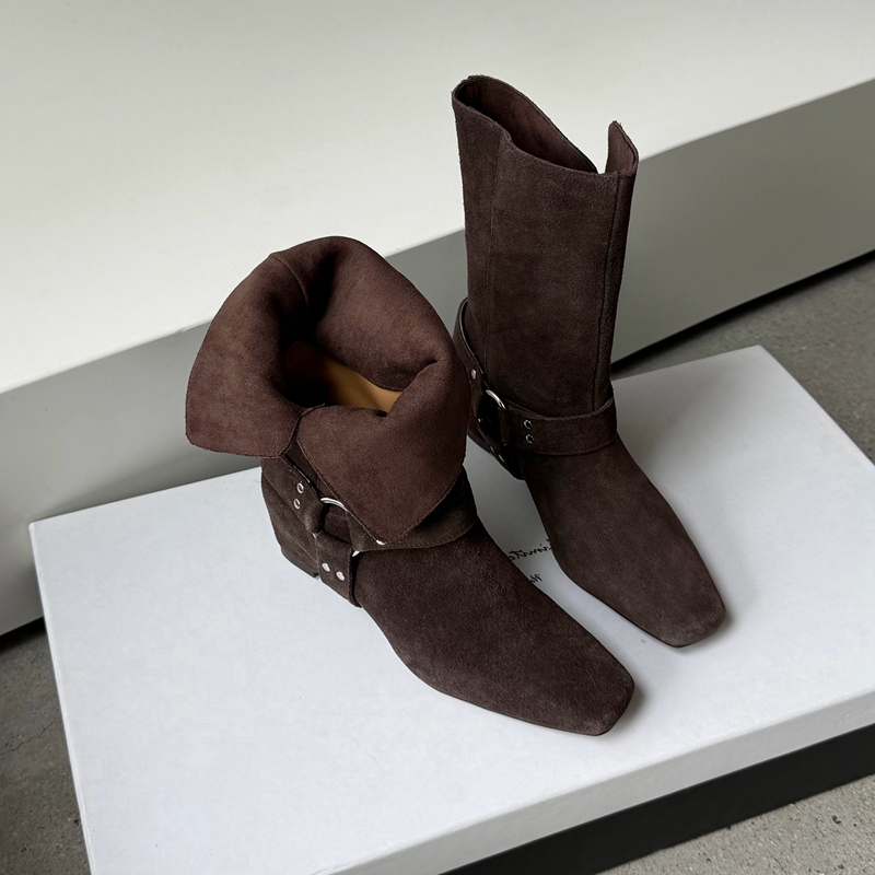 Botines de Ante para Mujer, Es - Street Fashion Look reseña y precio