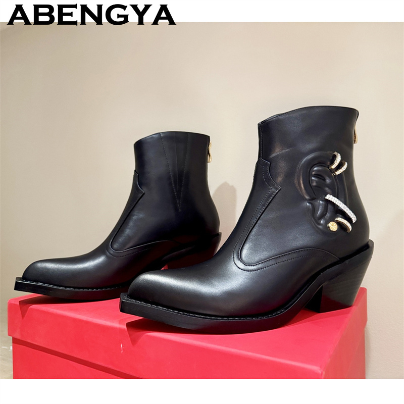 Botines de tacón grueso de cue - Street Fashion Week reseña y precio
