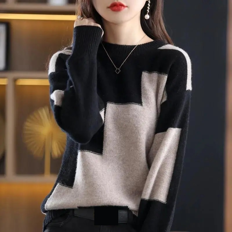 Suéter de punto empalmado con  - Street Fashion In Korea reseña y precio