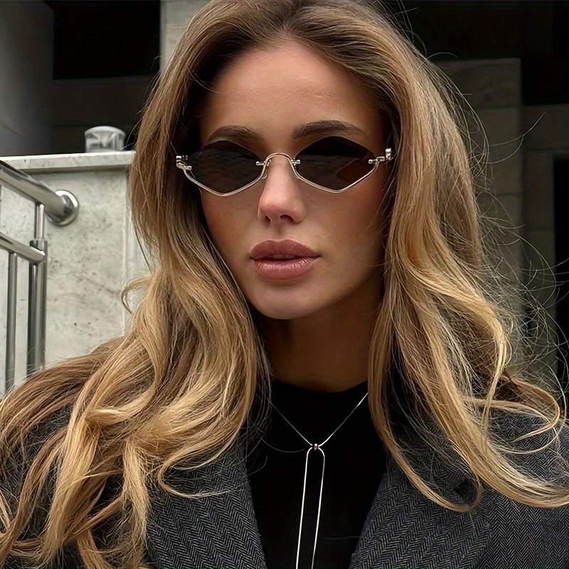 Nuevo Marco Decorativo con For - Street Fashion Look reseña y precio